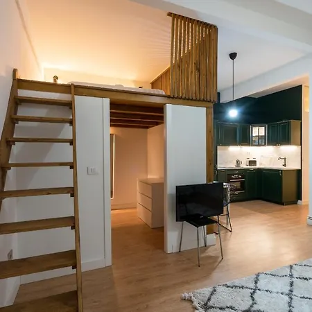 Apartment Aguirre By People